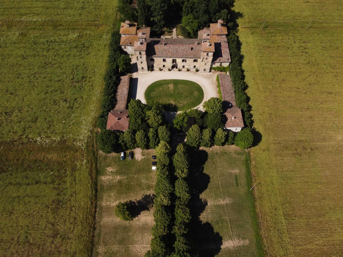 Ostello Castello Mina Della Scala Casteldidone Exterior photo