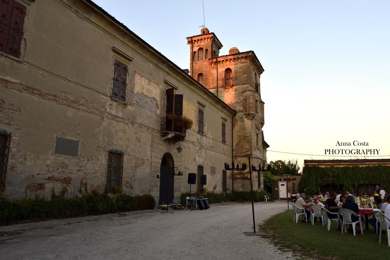 Ostello Castello Mina Della Scala Casteldidone Exterior photo