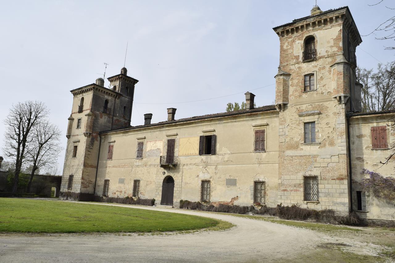Ostello Castello Mina Della Scala Casteldidone Exterior photo
